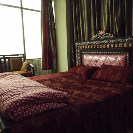 Ak Hotel Abbottabad Dış mekan fotoğraf