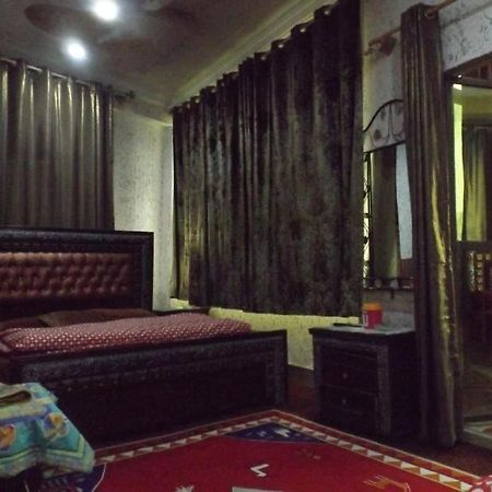 Ak Hotel Abbottabad Dış mekan fotoğraf