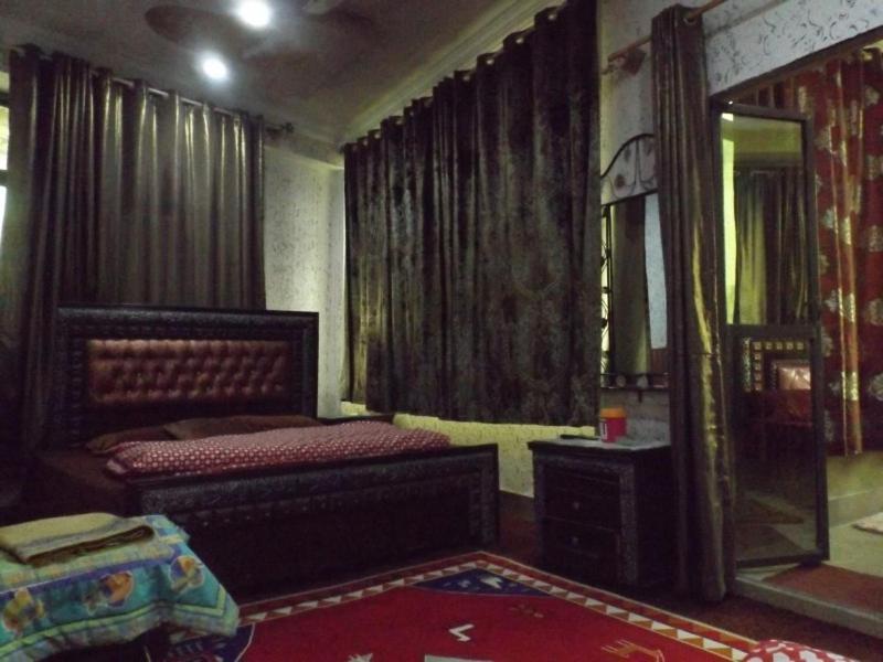 Ak Hotel Abbottabad Dış mekan fotoğraf